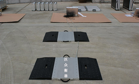 �S�س�-�S�؃x